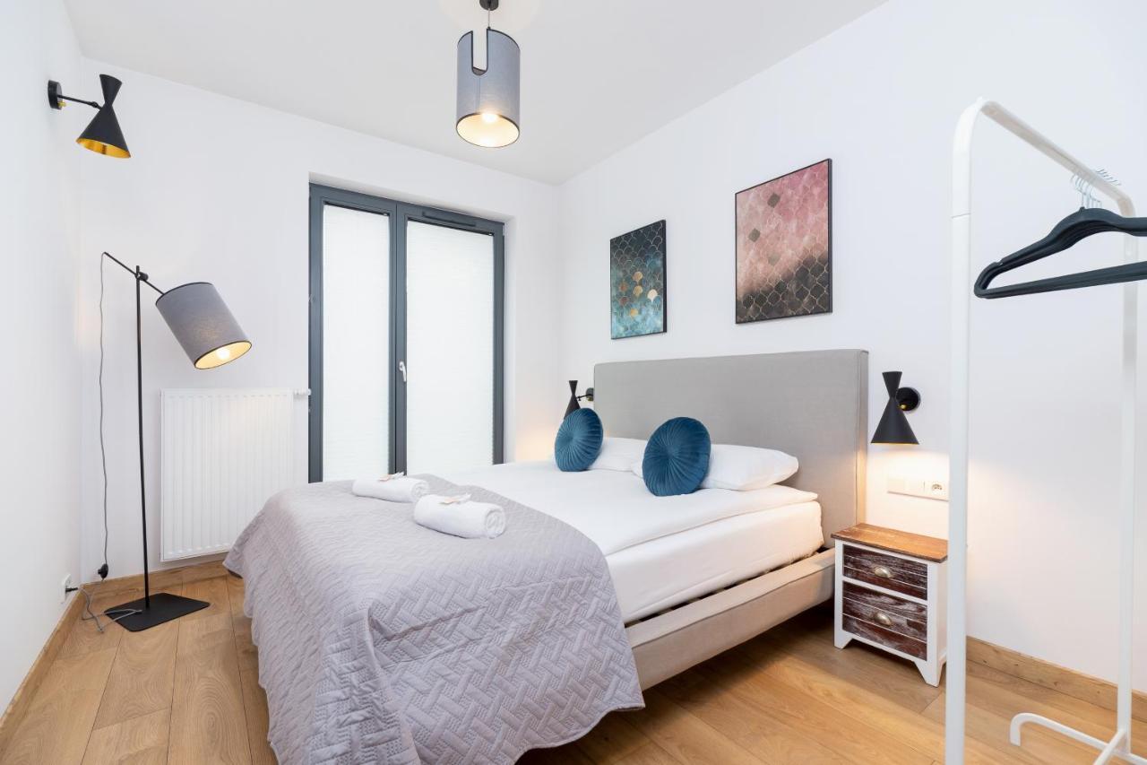 Apartment Nadwislanska 5 By Renters Krakow