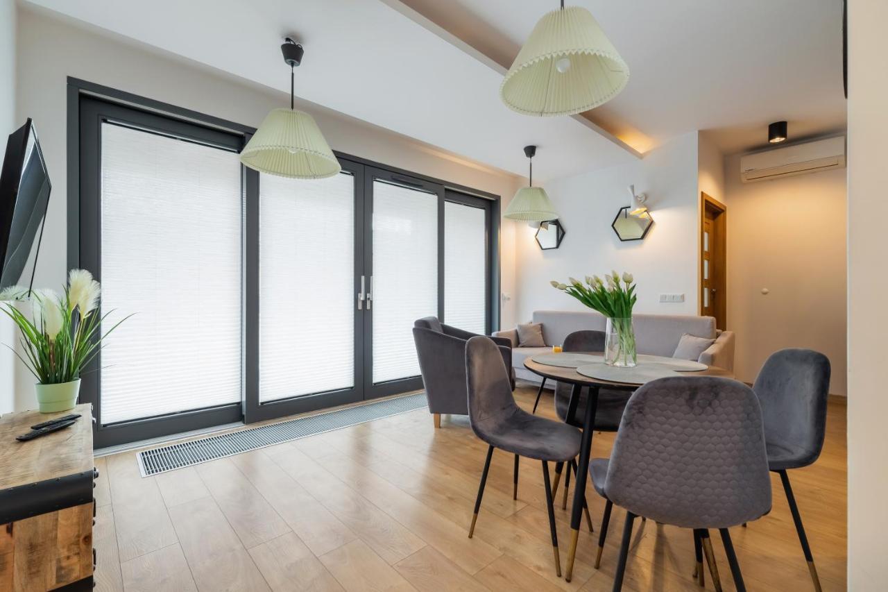 Apartment Nadwislanska 5 By Renters Krakow