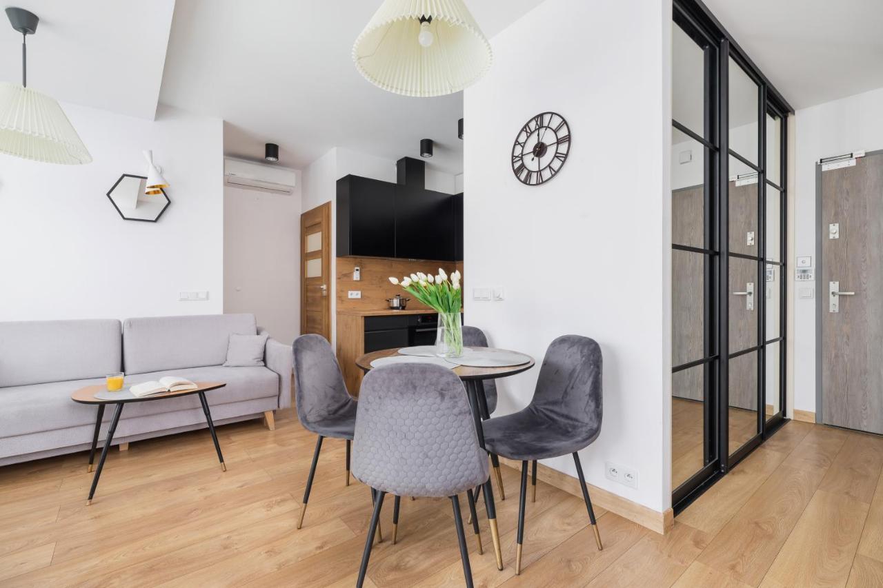 Apartment Nadwislanska 5 By Renters Krakow